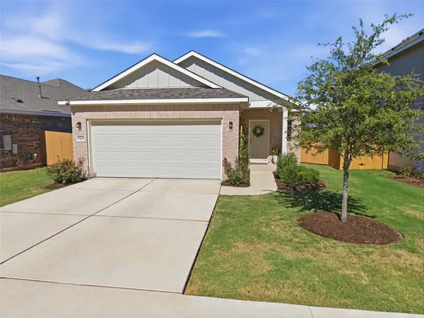 920 Paddock Ln, Georgetown, TX 78626