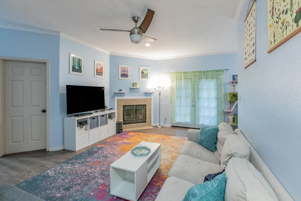 1005 N Lbj Dr #B2, San Marcos, TX 78666 - #1