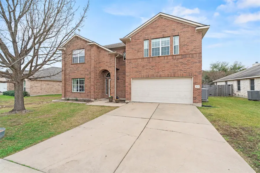 315 Swenson Dr, Hutto, TX 78634 - #2
