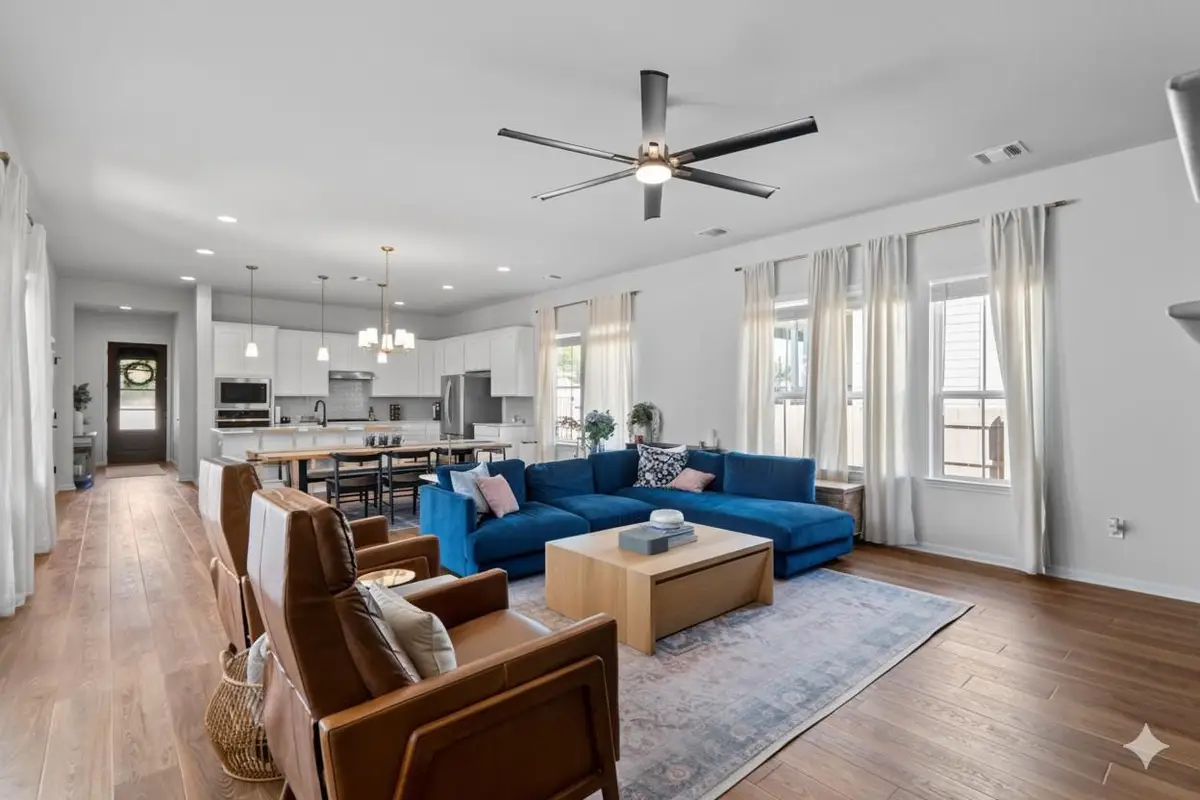 7812 Ella Lee Ln, Austin, TX 78744 - #1