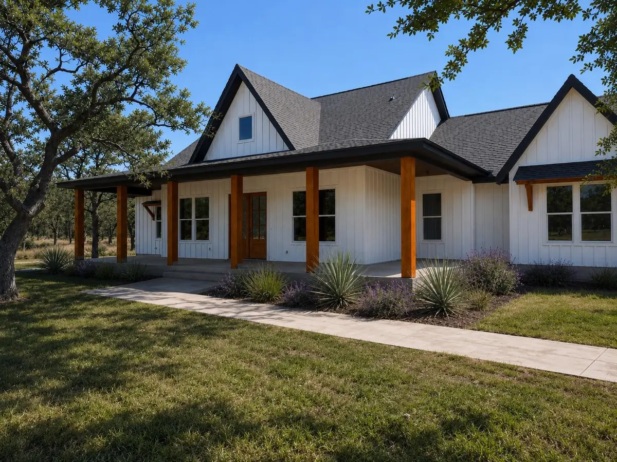 4952 Fm 672, Dale, TX 78616 - #1