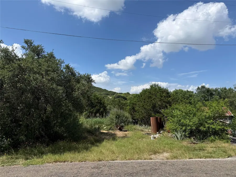 18402 Roundrock Rd, Leander, TX 78645 - #2