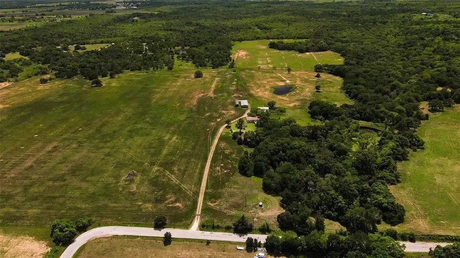269 Balch Rd, Elgin, TX 78621 - #2