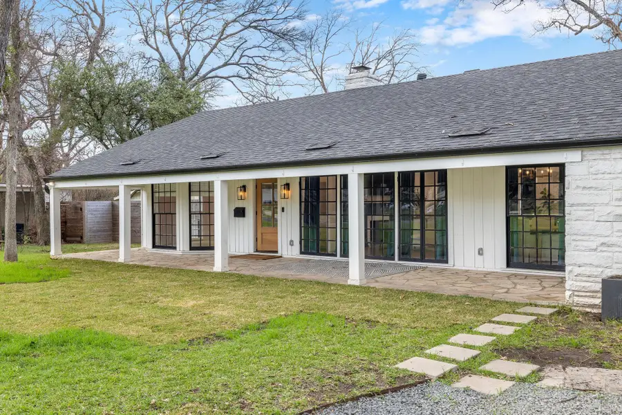 4002 Bradwood Rd, Austin, TX 78722 - #3