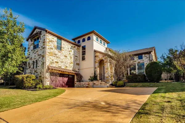 307 Duffy Ln, Austin, TX 78738