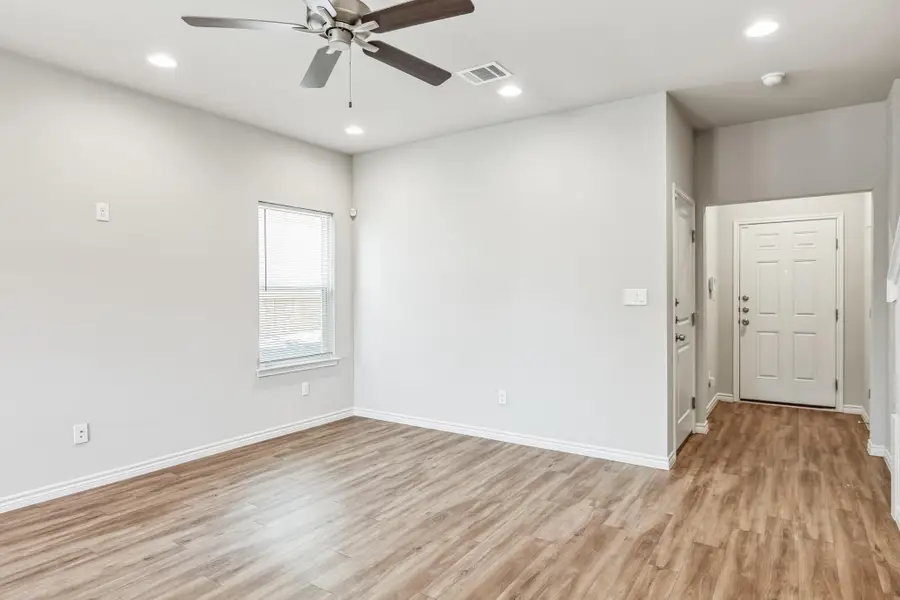 203 Peruna Dr, Marble Falls, TX 78654 - #3