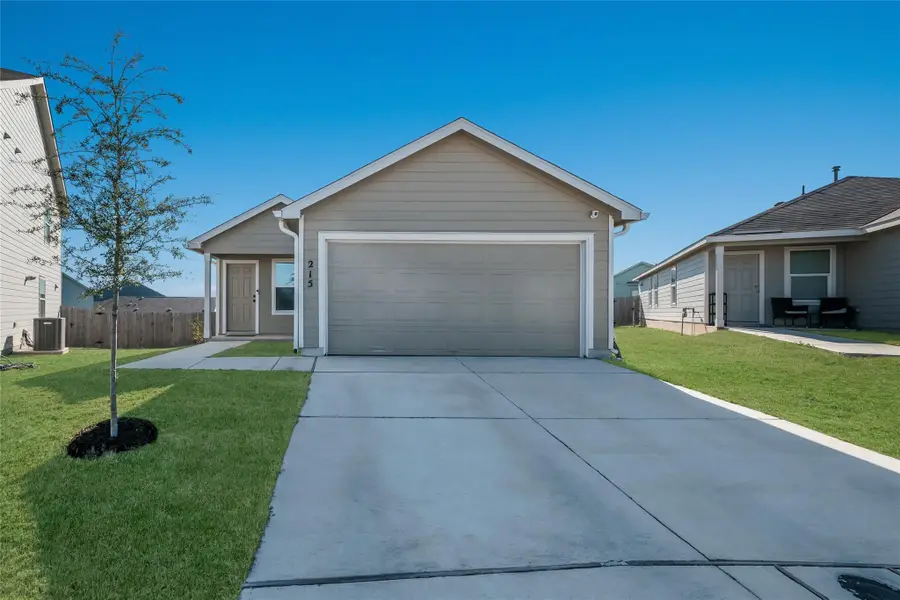 215 Sosie St St, Marion, TX 78124 - Image #3