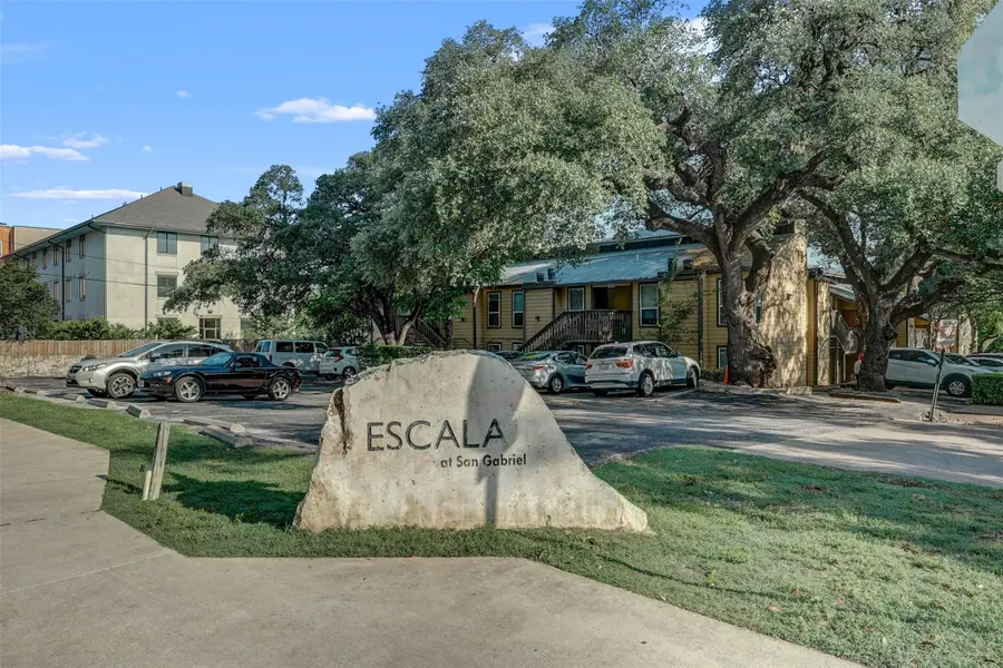 1000 W 26th St #215, Austin, TX 78705 - #3