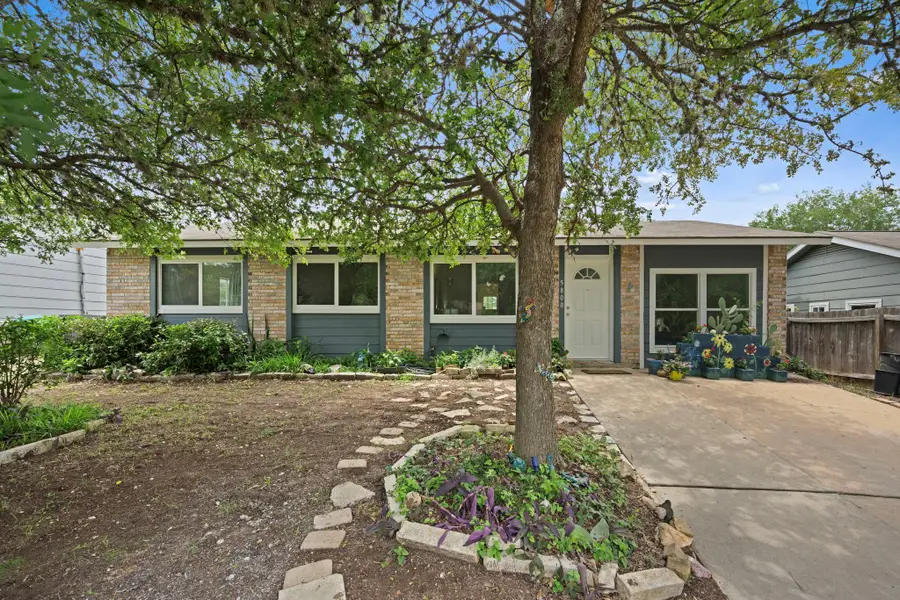 5800 Breezewood Dr, Austin, TX 78745 - #2