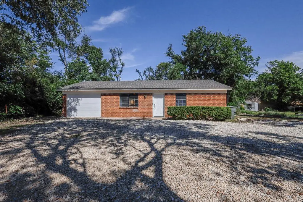 11719 Roselle St W, Belton, TX 76513 - #1