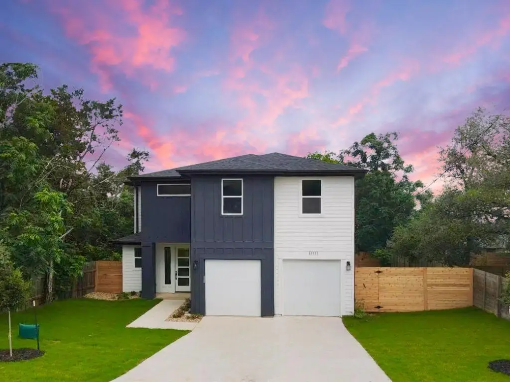 11111 Elm St, Jonestown, TX 78645 - #1