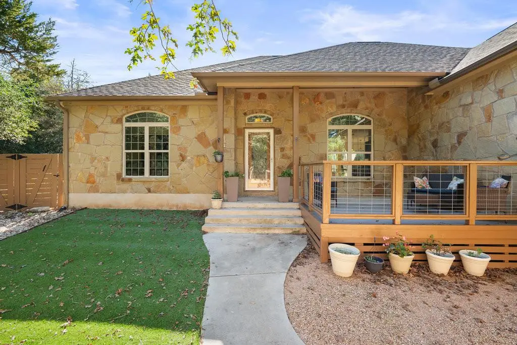 267 Corral Rd, Smithville, TX 78957 - Image #1