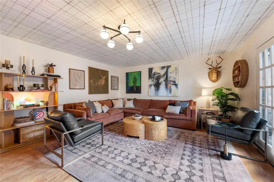 1106 Mission Ridge Blvd #B, Austin, TX 78704 - #2