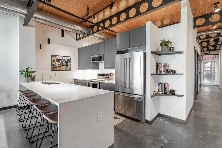1401 Eva St #206, Austin, TX 78704 - #2