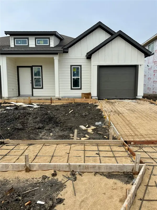 103 Backwood Pass, Taylor, TX 76574