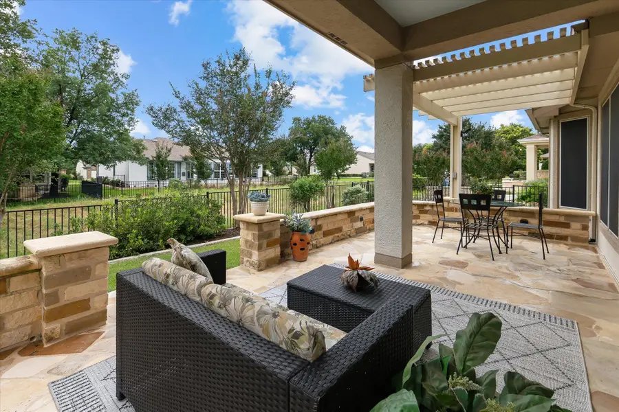 402 Deer Meadow Cir, Georgetown, TX 78633 - #2