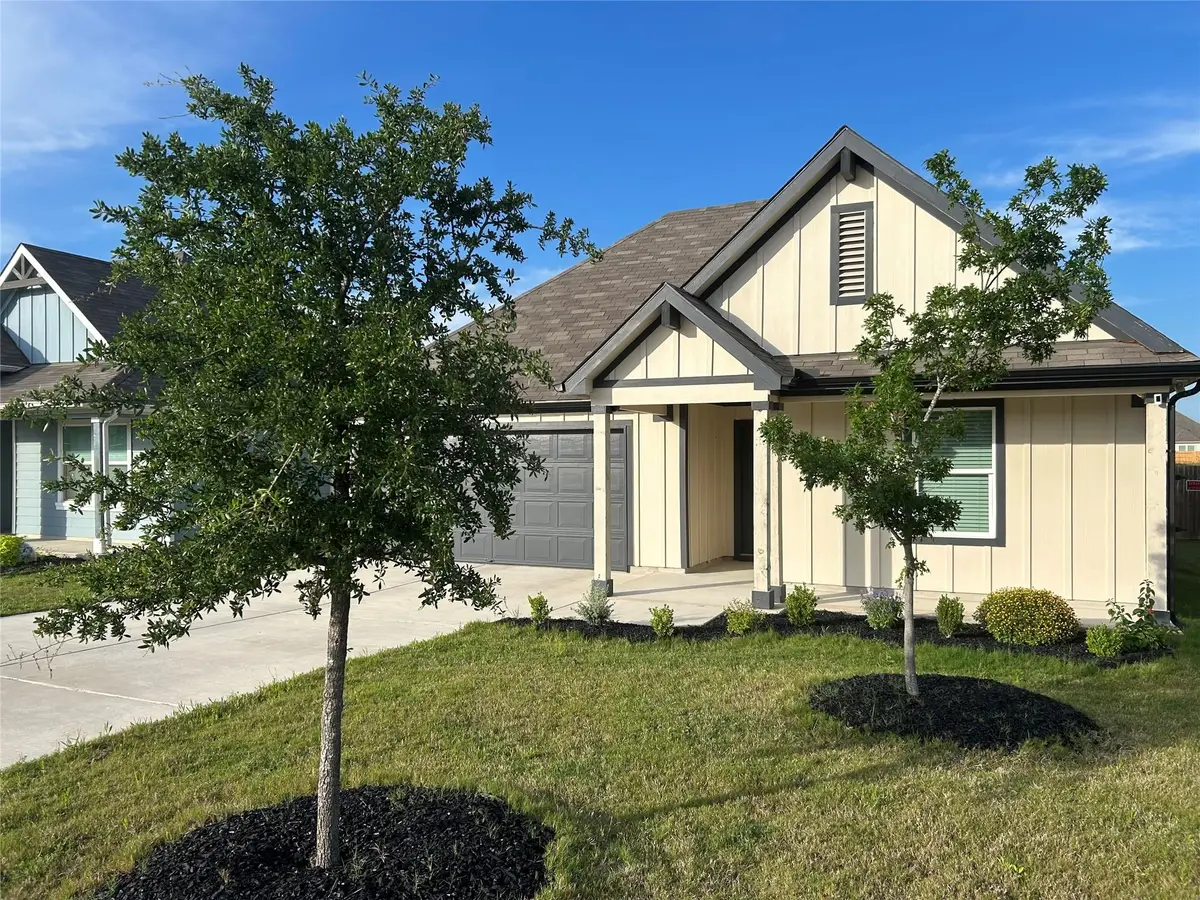 111 Sweetwater Creek Ln, Hutto, TX 78634 - #1