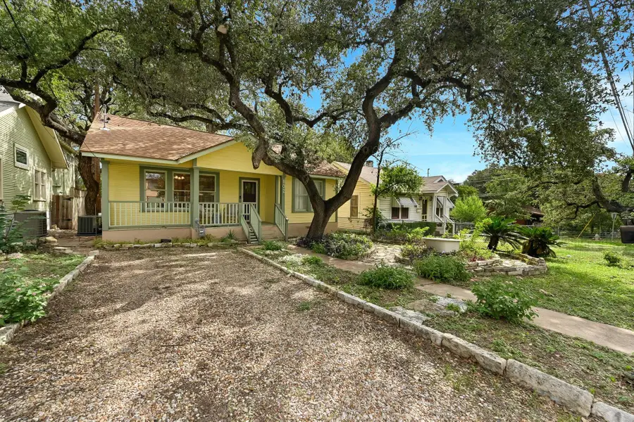802 W Gibson St, Austin, TX 78704 - #2