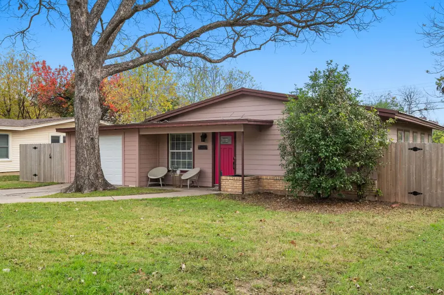 7517 Delafield Ln, Austin, TX 78752 - Image #3