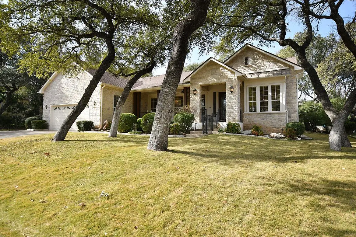 226 Whispering Wind Dr, Georgetown, TX 78633 - Image #1
