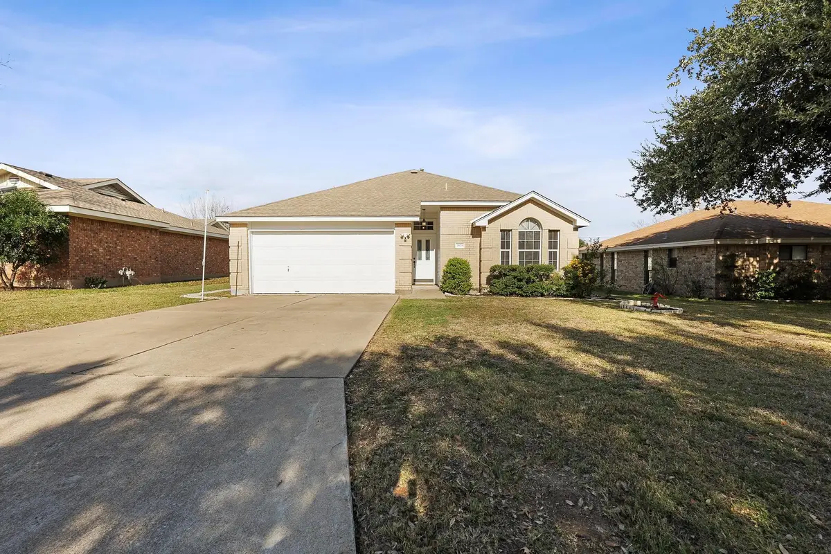 1808 Cedarlawn St, Taylor, TX 76574 - #1