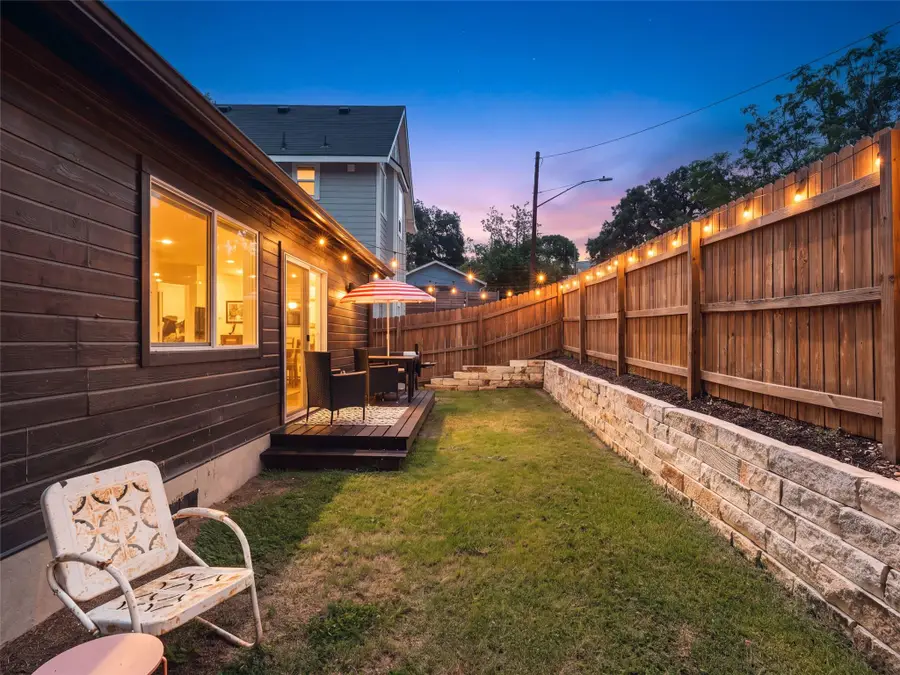 2501 E 11th St, Austin, TX 78702 - #3