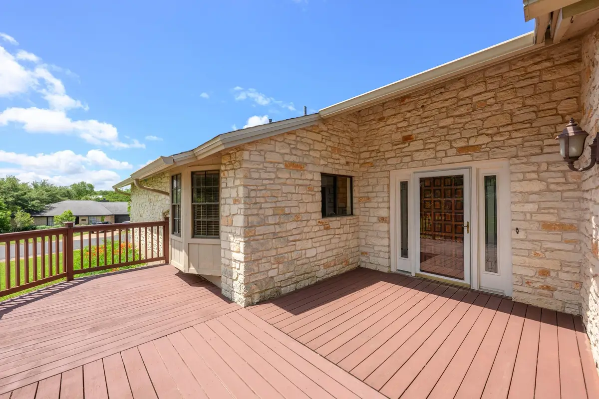 7210 Smokey Hill Rd, Austin, TX 78736 - #1