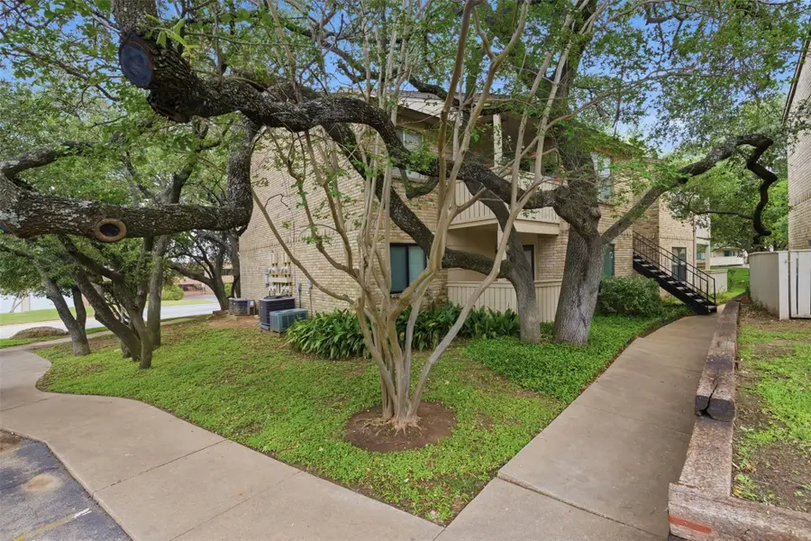 8210 Bent Tree Rd #235, Austin, TX 78759 - #3