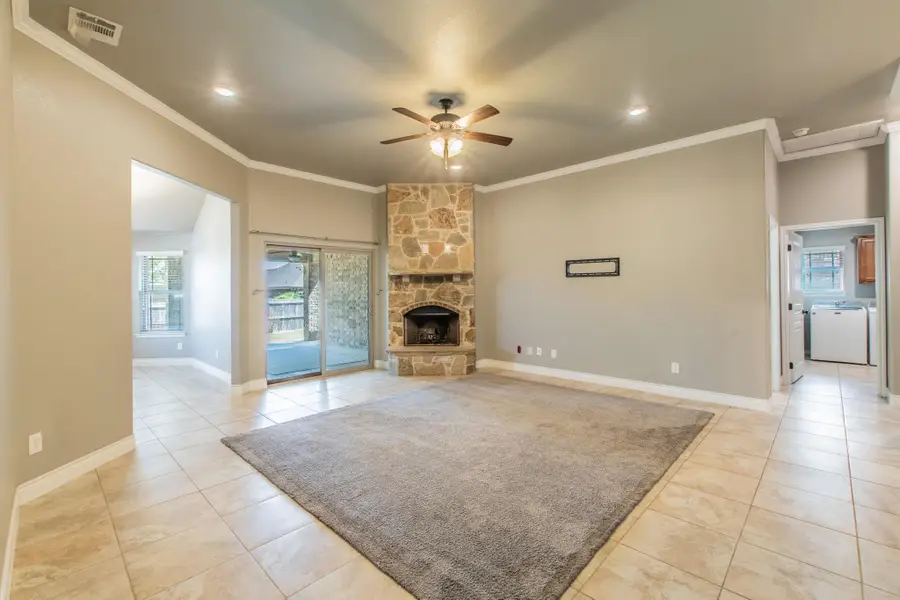 2105 Briar Hollow Dr, Temple, TX 76502 - #3
