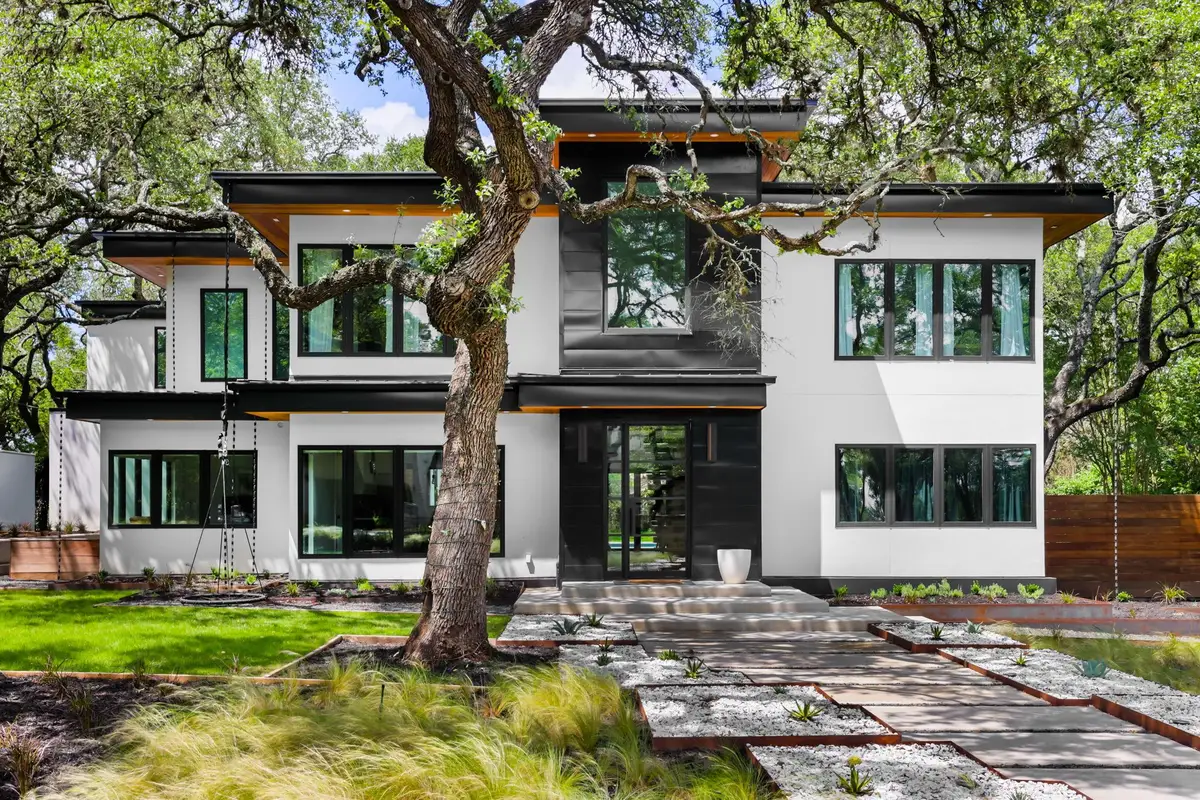 302 Buckeye Trl, West Lake Hills, TX 78746 - Image #1