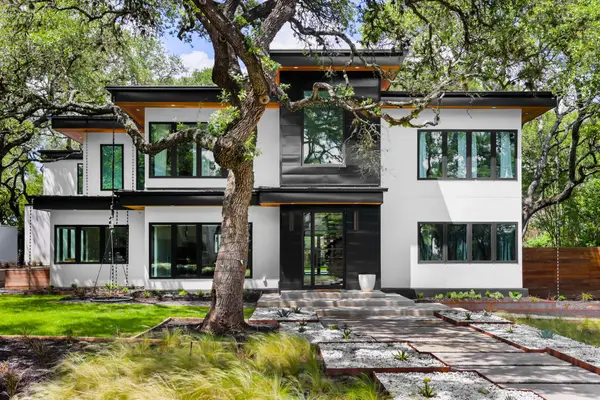 302 Buckeye Trl, West Lake Hills, TX 78746