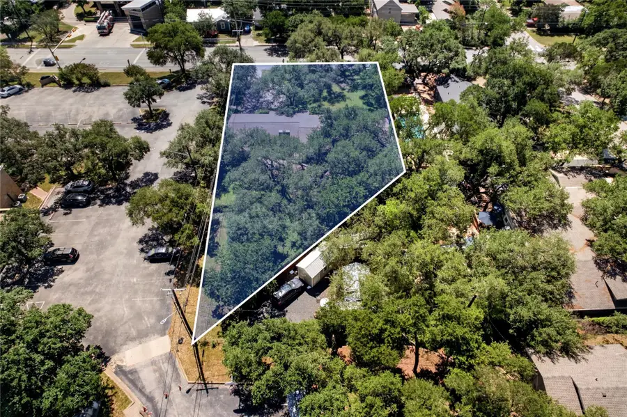 5202 Balcones Dr, Austin, TX 78731 - #2