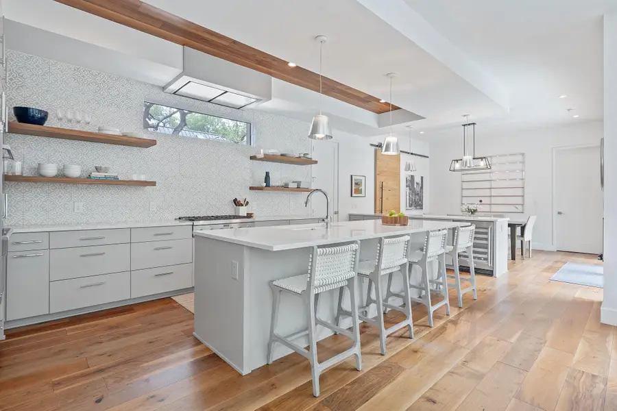 1605 Chelsea Ln #1 & 2, Austin, TX 78704 - #3