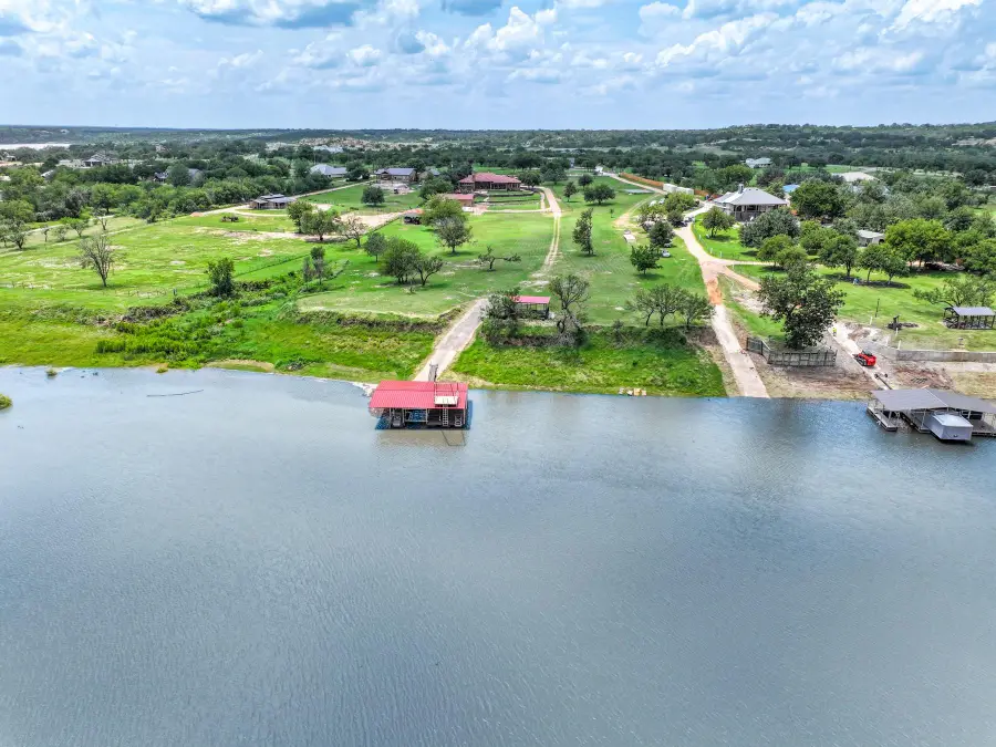 481 Chimney Cove Dr, Marble Falls, TX 78654 - #2