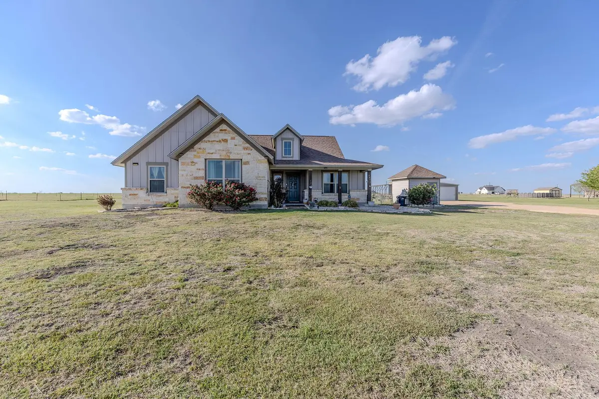 4846 County Road 327 Rd, Granger, TX 76530 - #1