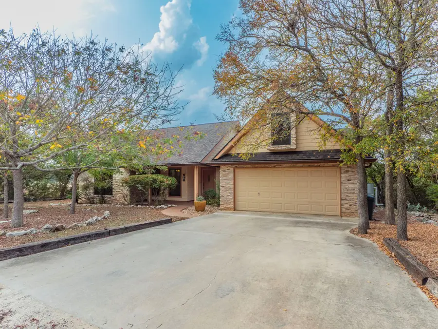 25 Ranch View Trl, Wimberley, TX 78676 - Image #3