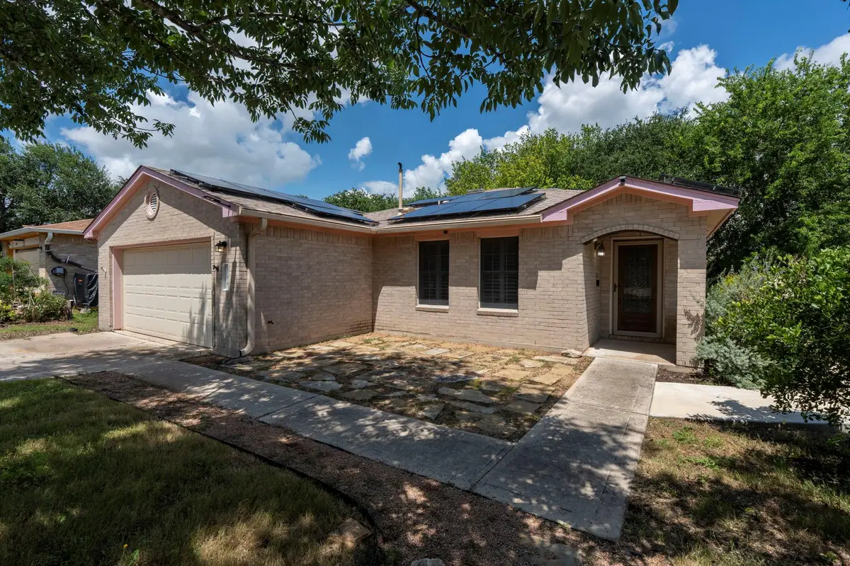 144 Fall Creek Dr, Kyle, TX 78640 - #1