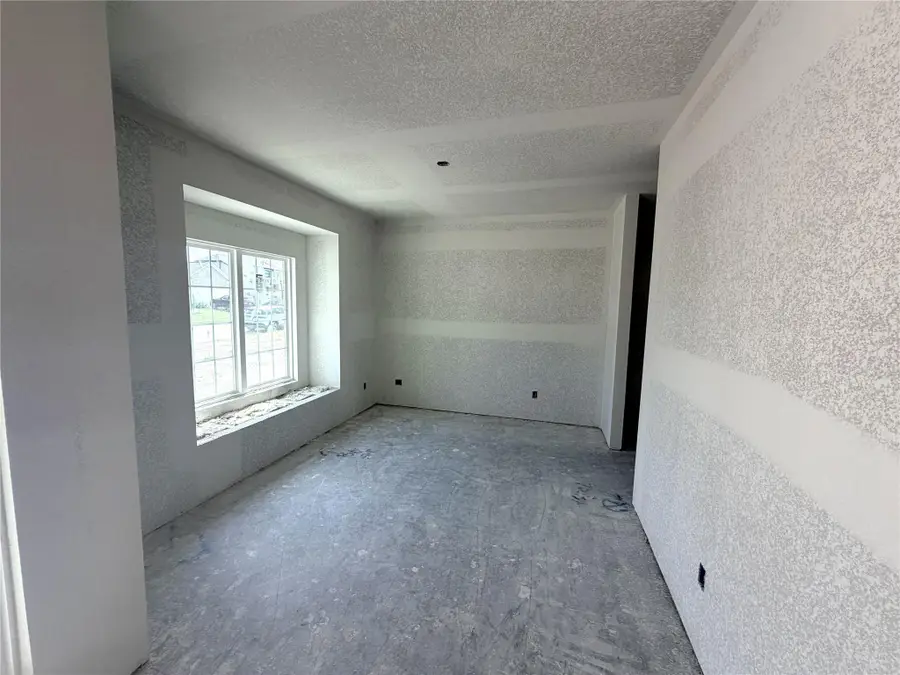 237 Lazy Lizzy Rd, Jarrell, TX 76537 - #2