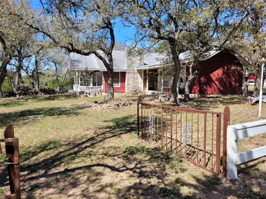 702 Cottonwood Creek Rd, Dripping Springs, TX 78620 - #2