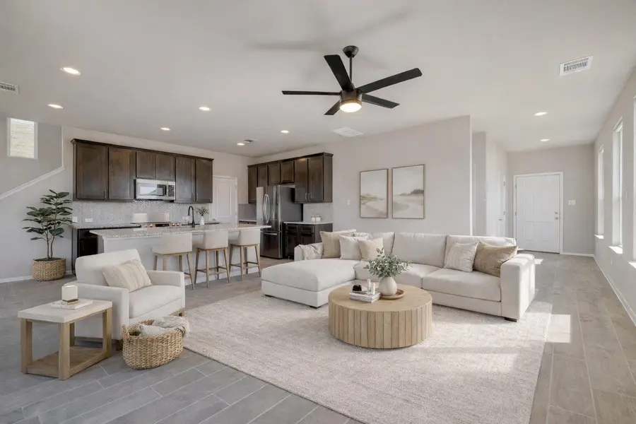 340 Black Opal Dr, Jarrell, TX 76537 - #2