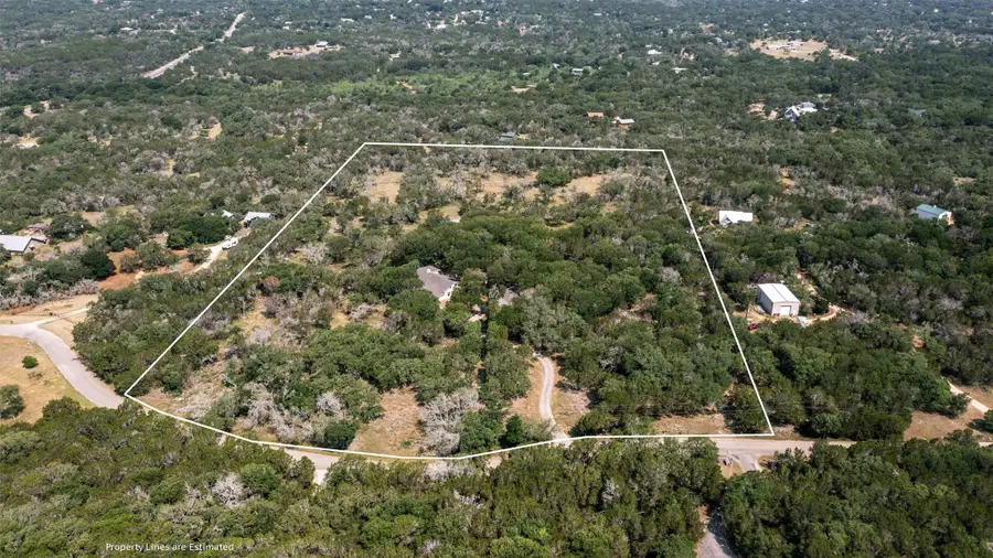 601 Deertrail Dr, San Marcos, TX 78666 - Image #2