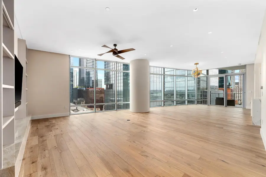 200 Congress Ave #15E, Austin, TX 78701 - #3