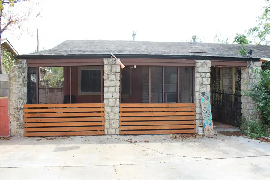 1113 Ebert Ave, Austin, TX 78721 - #3