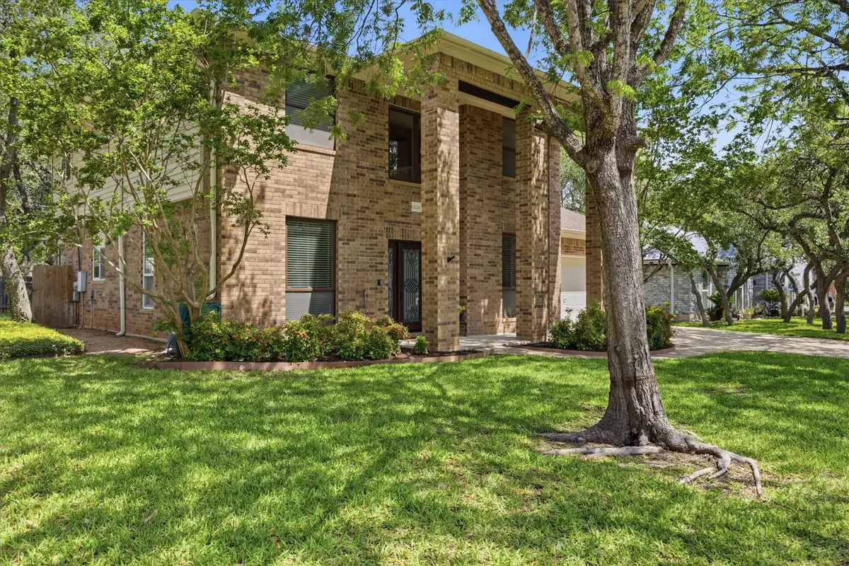 13226 Adonis Dr, Austin, TX 78729 - #1
