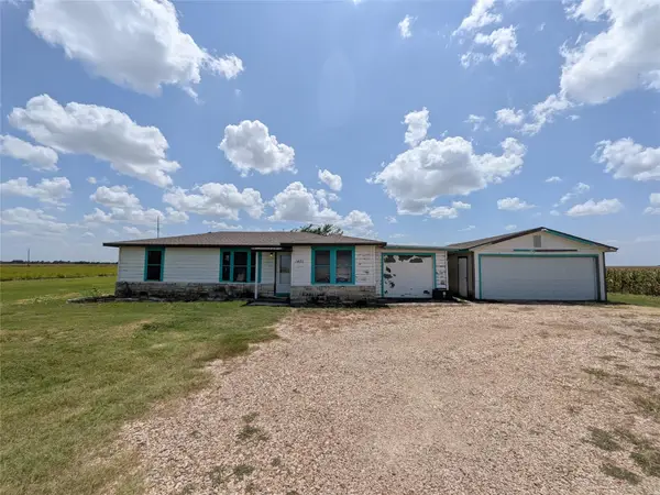1401 N Highway 95 Highway, Granger, TX 76530