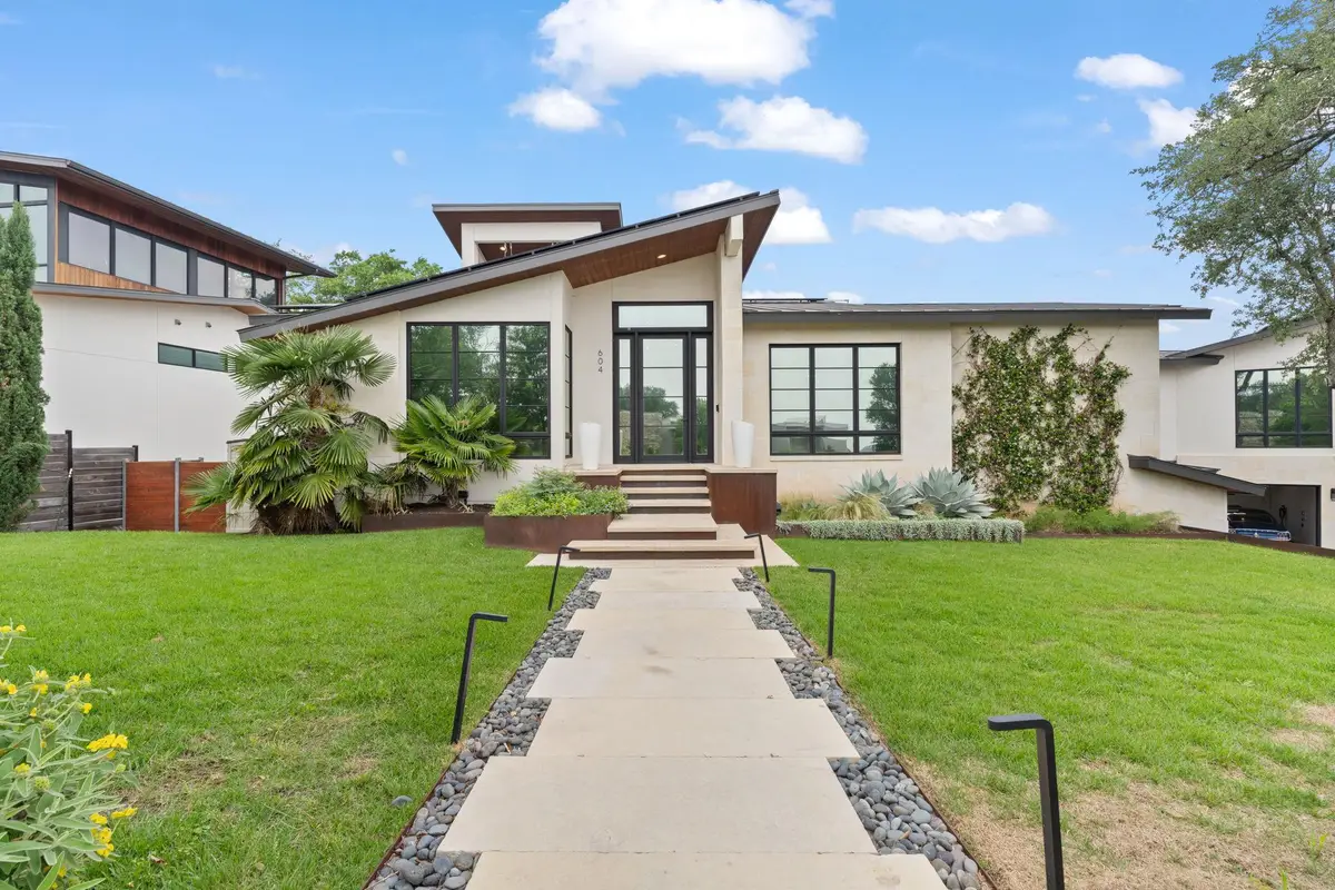 604 Brookhaven Trl, Austin, TX 78746 - #1