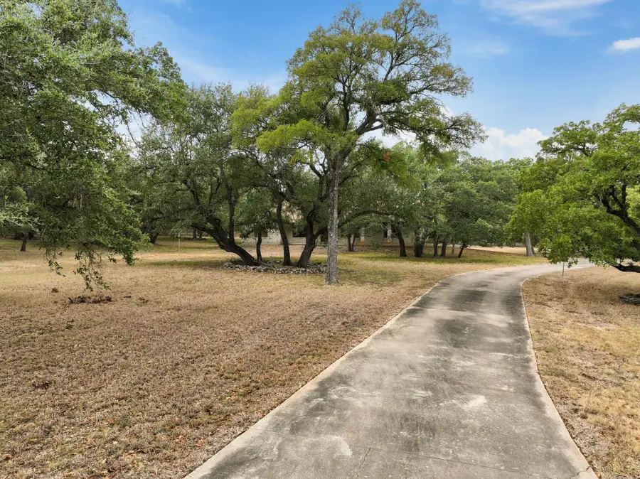 130 Lost River Rd, Georgetown, TX 78628 - #2