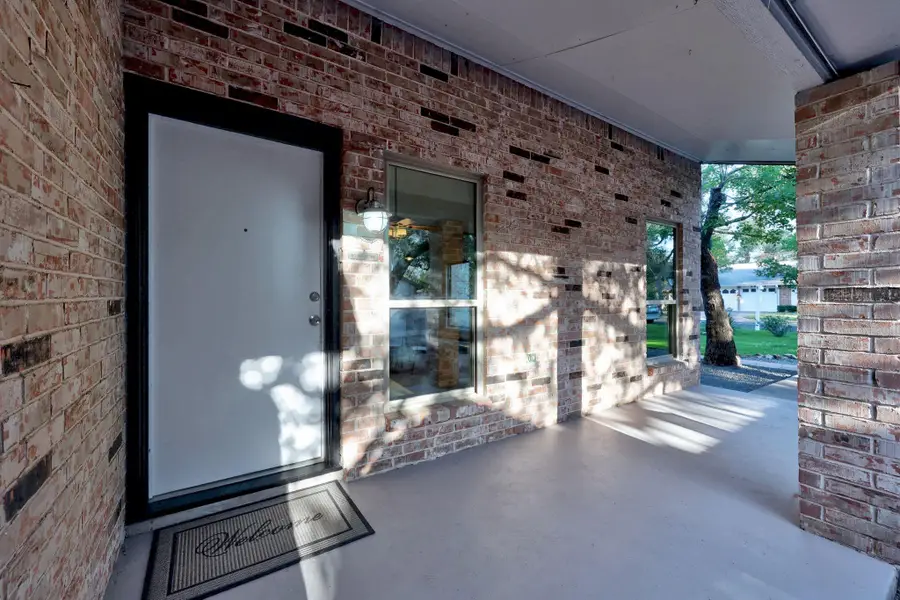 11714 Buckingham Rd, Austin, TX 78759 - Image #2