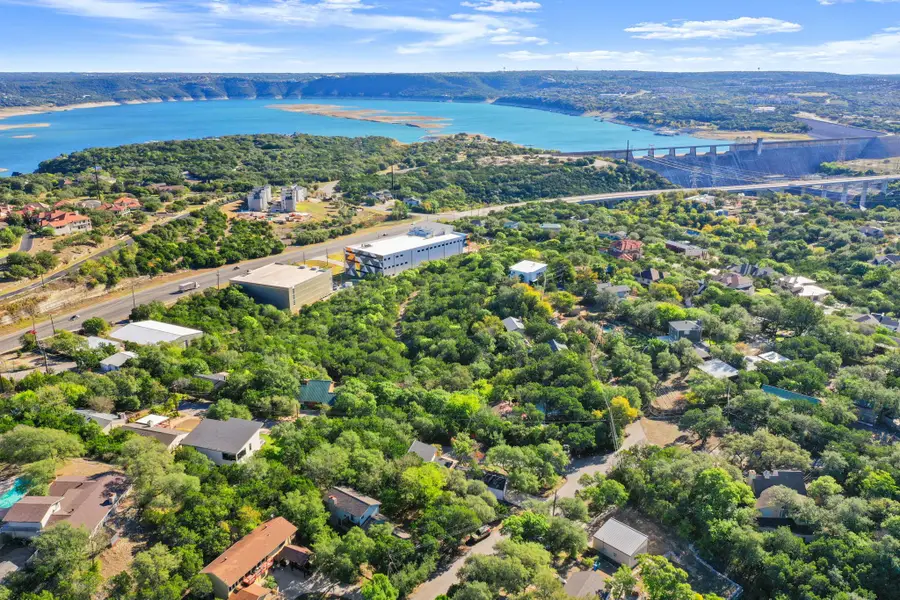 4000 Highland Dr, Austin, TX 78734 - Image #2