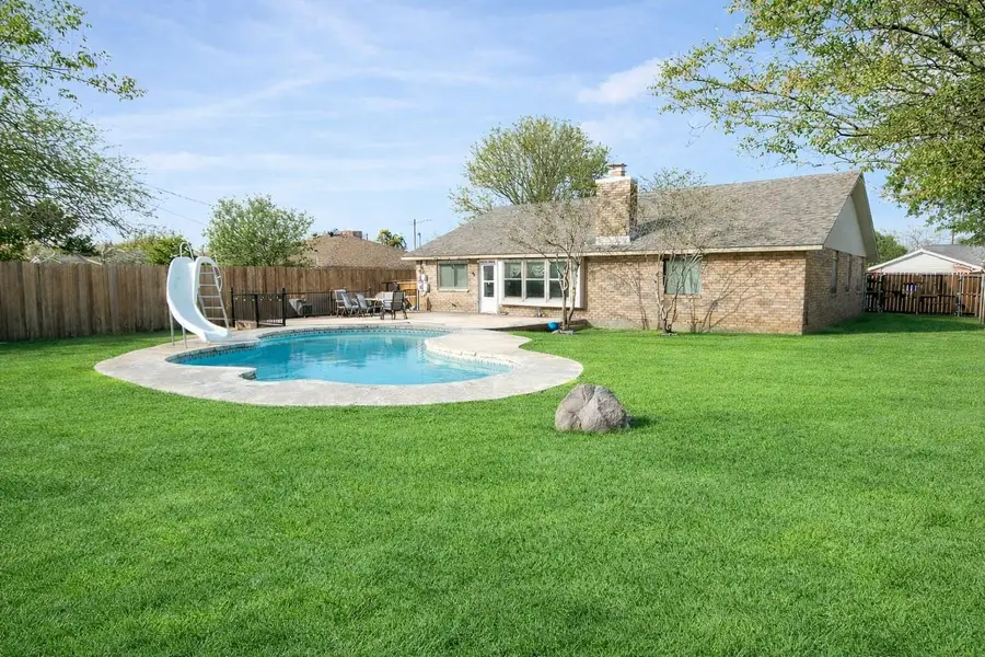 1609 Woodhill Dr, Round Rock, TX 78681 - Image #3